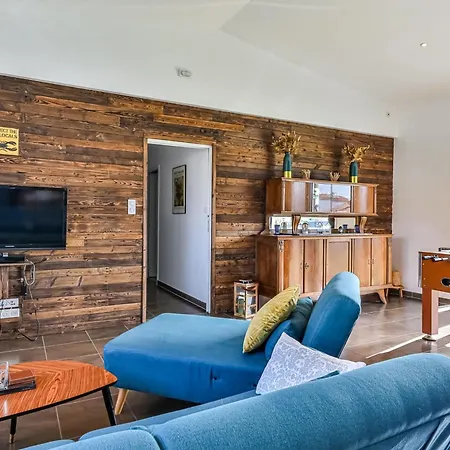 Jolie Maison 8 Pers à Hébergement de vacances