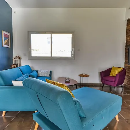 Hébergement de vacances Jolie Maison 8 Pers à *