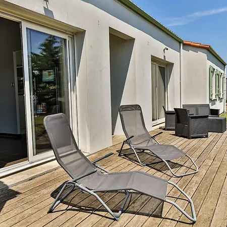 Hébergement de vacances Jolie Maison 8 Pers à *